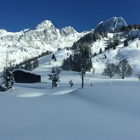 Haus Jaeger Apartman *